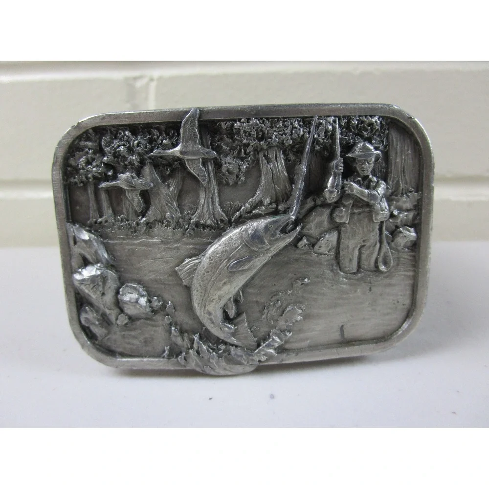 Vintage 80s Siskiyou Buckle Company Pewter Belt Buckle (42) Fishing Leather Belt